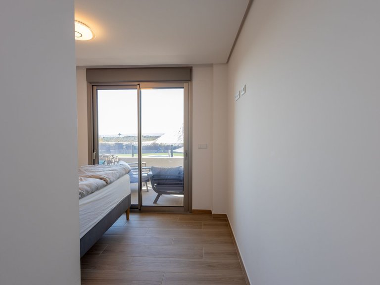 Apartment for Sale in Costa Blanca Santa Pola, Alicante 8