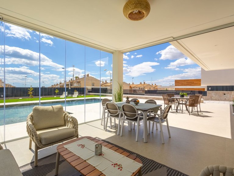 Villa for Sale in Costa Blanca Torrevieja, Alicante 26