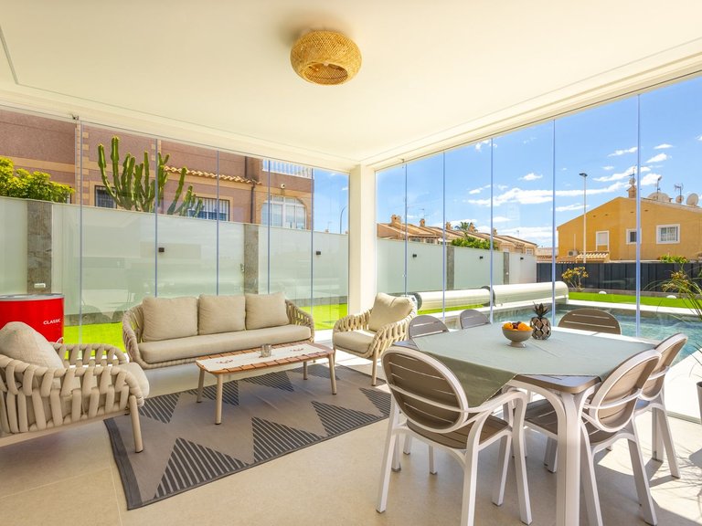 Villa for Sale in Costa Blanca Torrevieja, Alicante 24