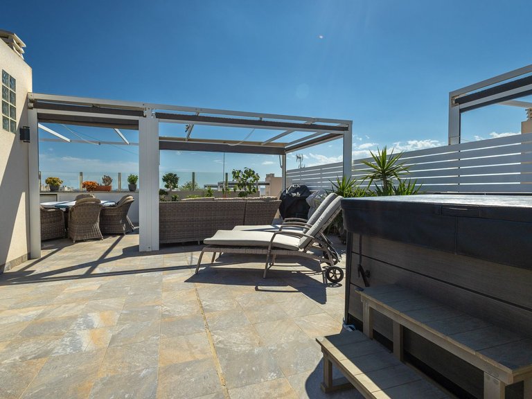 Apartment for Sale in Costa Blanca Torrevieja, Alicante 19