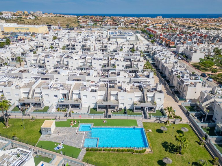 Apartment for Sale in Costa Blanca Torrevieja, Alicante 24