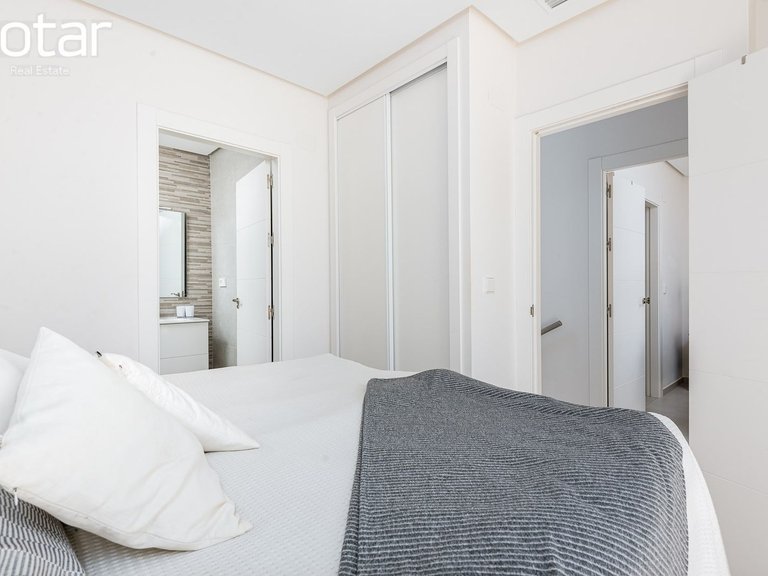 Town House for Sale in Costa Blanca Torrevieja, Alicante 31