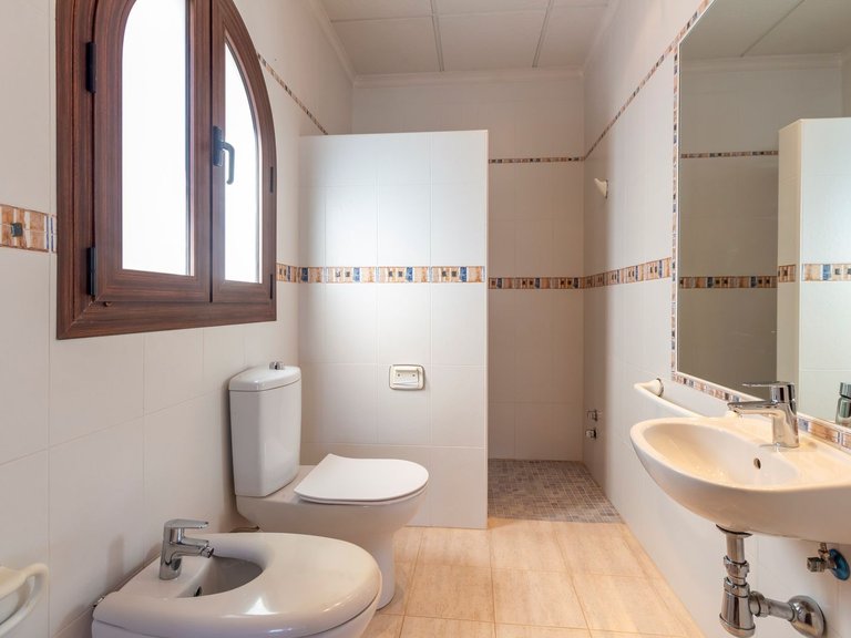 Villa for Sale in Costa Blanca La Zenia, Alicante 11