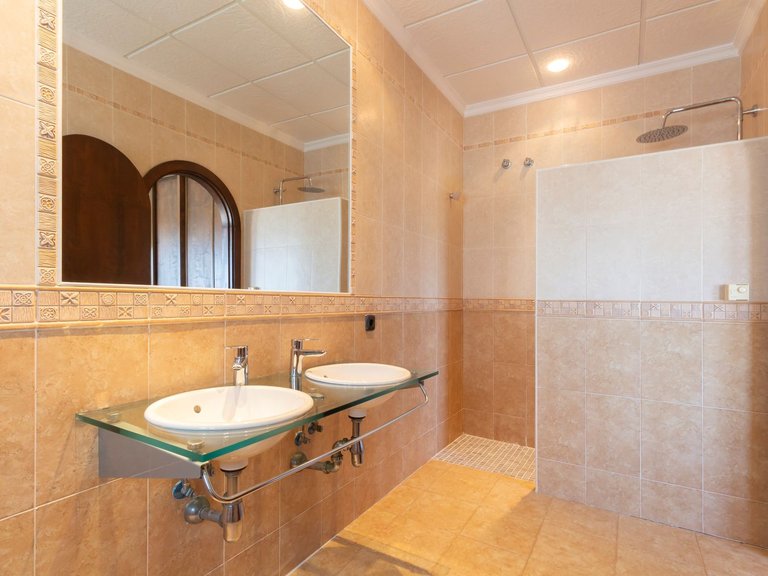 Villa for Sale in Costa Blanca La Zenia, Alicante 17