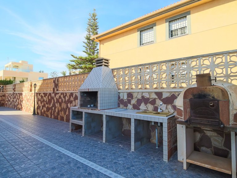 Villa for Sale in Costa Blanca La Zenia, Alicante 24
