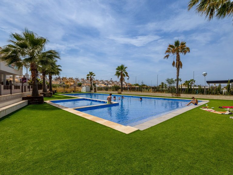 Town House for Sale in Costa Blanca Los Balcones, Alicante 36