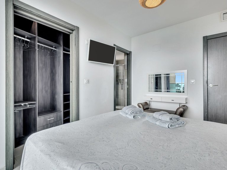 Apartment for Sale in Costa Blanca Punta Prima, Alicante 17