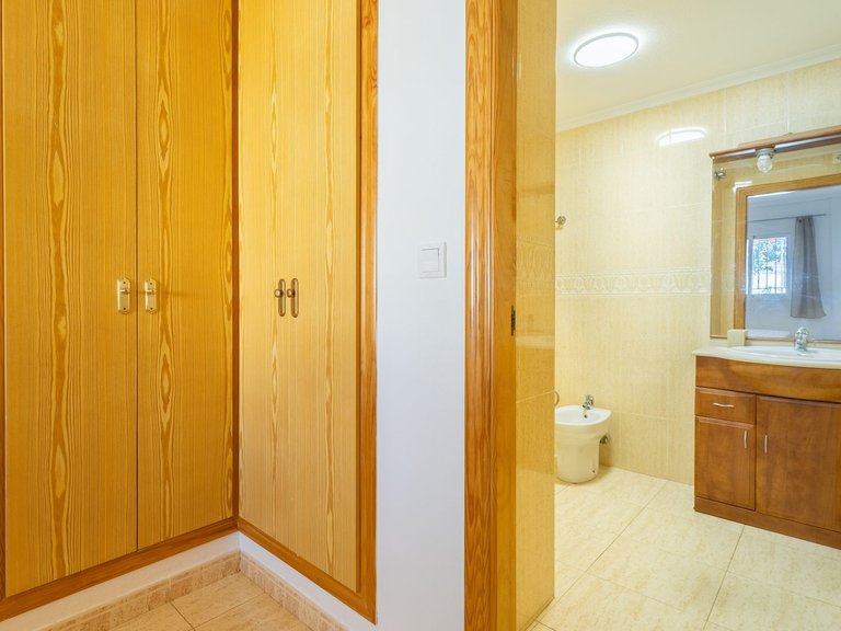 Apartment for Sale in Costa Blanca Playa Flamenca, Alicante 15