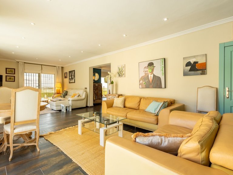 Villa for Sale in Costa Blanca Torrevieja, Alicante 9