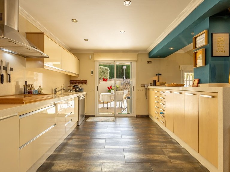 Villa for Sale in Costa Blanca Torrevieja, Alicante 14