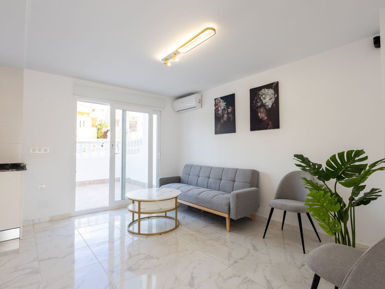 Town House for Sale in Costa Blanca Los Balcones, Alicante 4