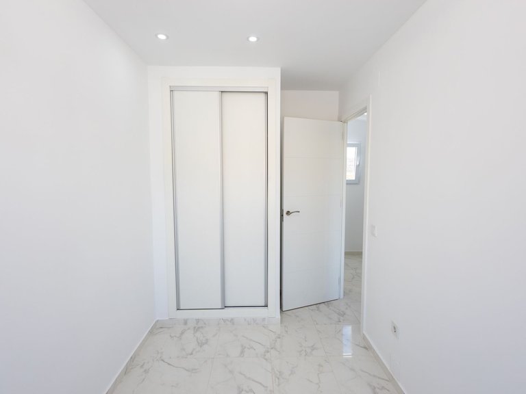 Town House for Sale in Costa Blanca Los Balcones, Alicante 16