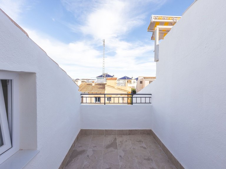 Town House for Sale in Costa Blanca Los Balcones, Alicante 21