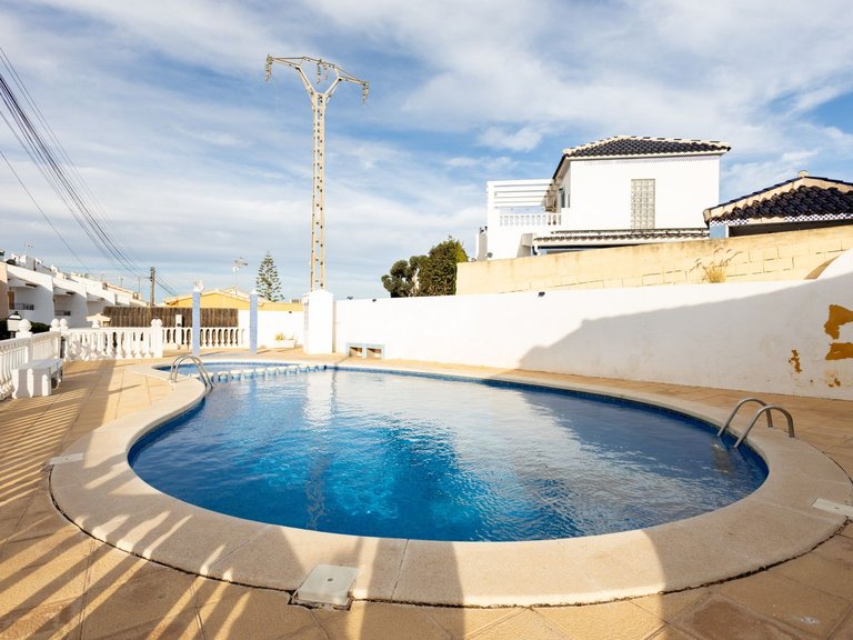 Town House for Sale in Costa Blanca Los Balcones, Alicante 28