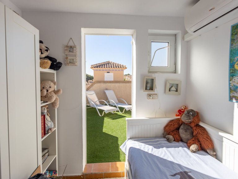 Town House for Sale in Costa Blanca Villamartin, Alicante 30