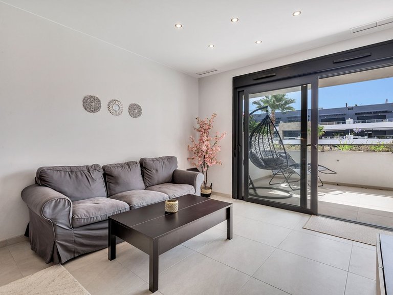 Apartment for Sale in Costa Blanca Playa Flamenca, Alicante 16