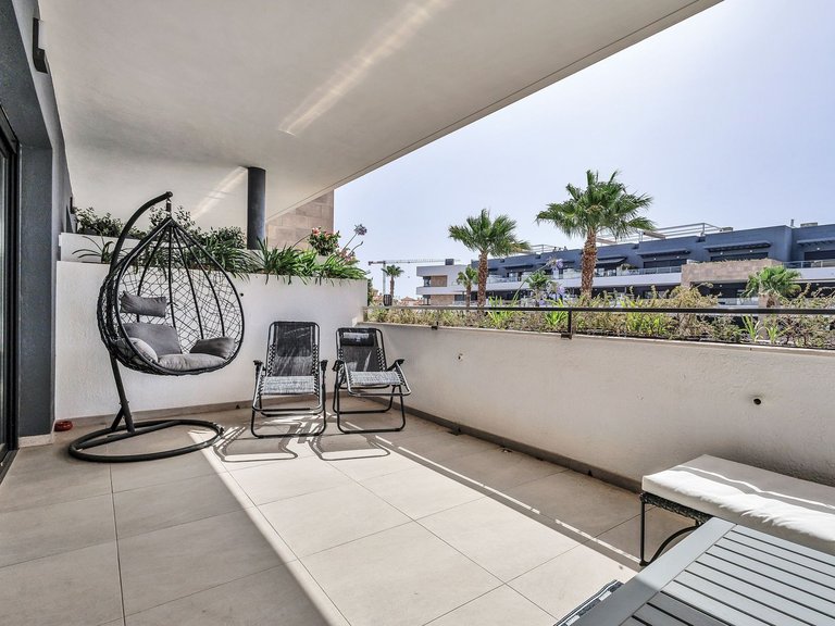 Apartment for Sale in Costa Blanca Playa Flamenca, Alicante 2