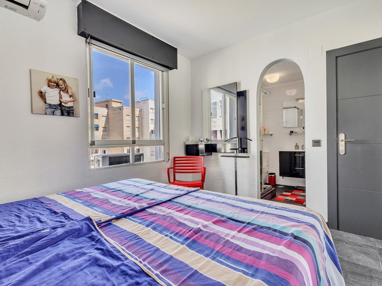Apartment for Sale in Costa Blanca Torrevieja, Alicante 25
