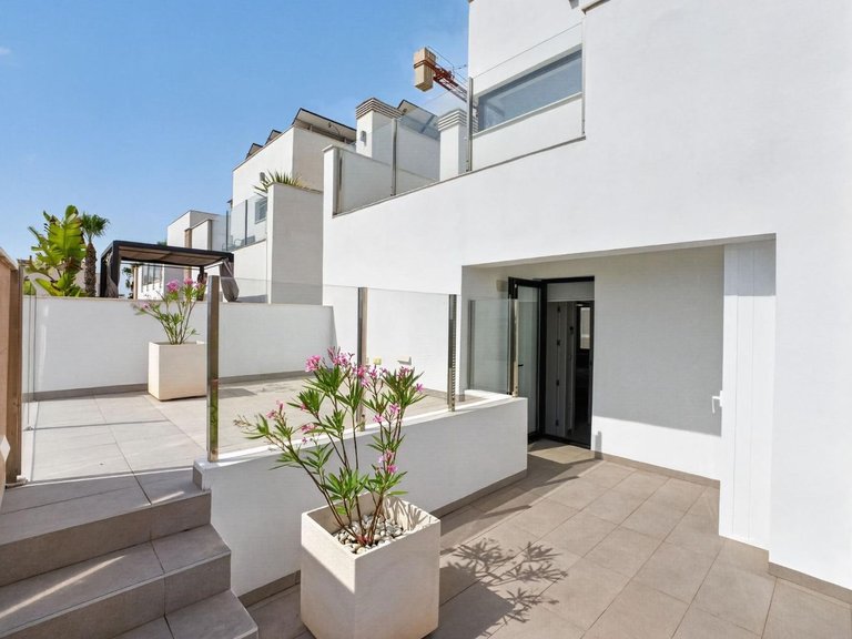 Villa for Sale in Costa Blanca Guardamar Del Segura, Alicante 34