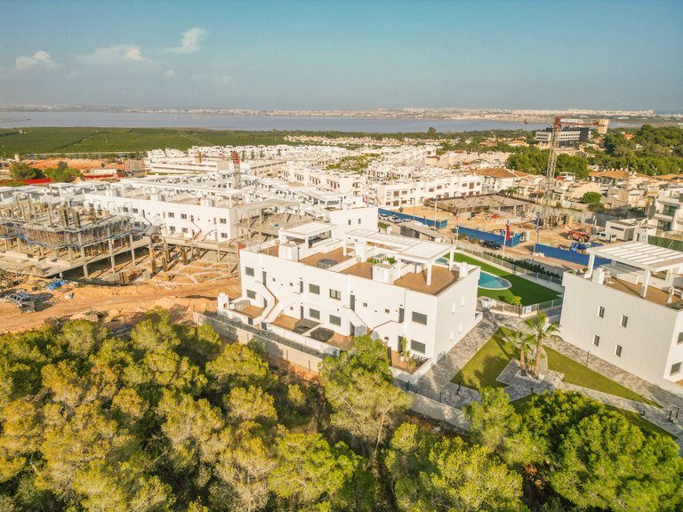 Apartment for Sale in Costa Blanca Los Balcones, Alicante 22