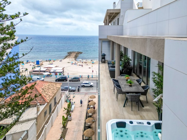 Apartment for Sale in Costa Blanca Torrevieja, Alicante 1