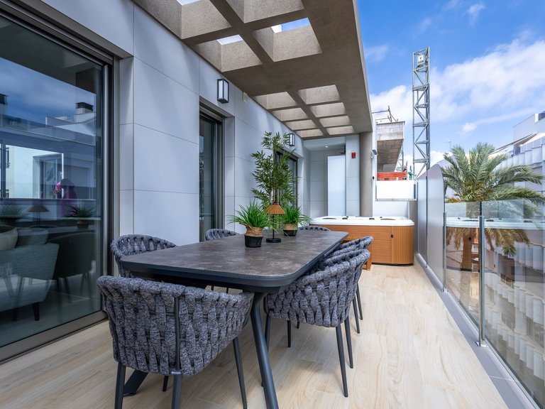Apartment for Sale in Costa Blanca Torrevieja, Alicante 12
