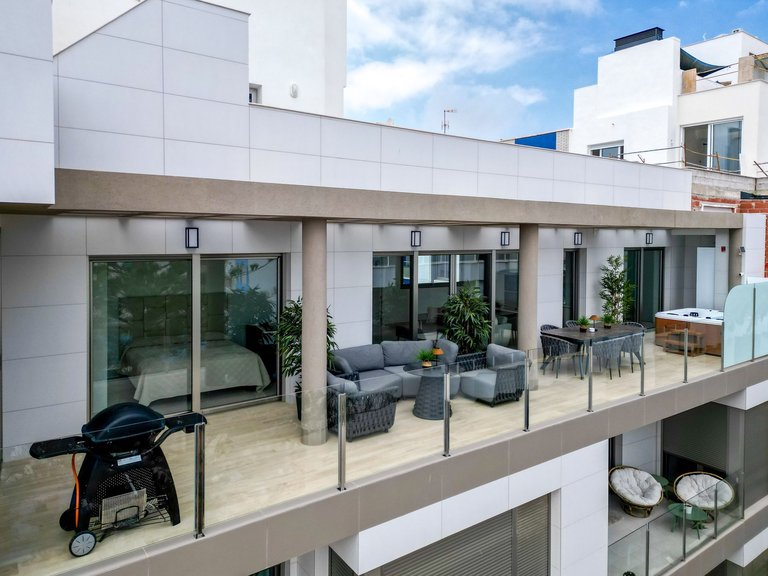 Apartment for Sale in Costa Blanca Torrevieja, Alicante 27
