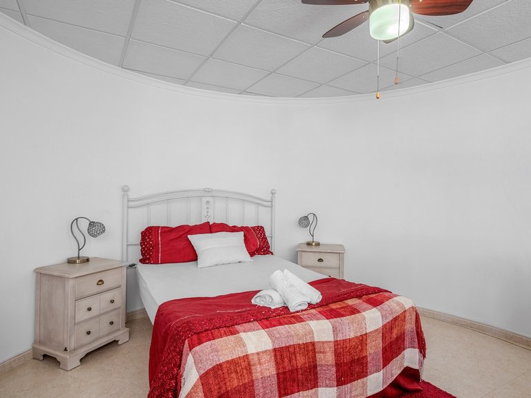 Villa for Sale in Inland Almoradi, Alicante 43