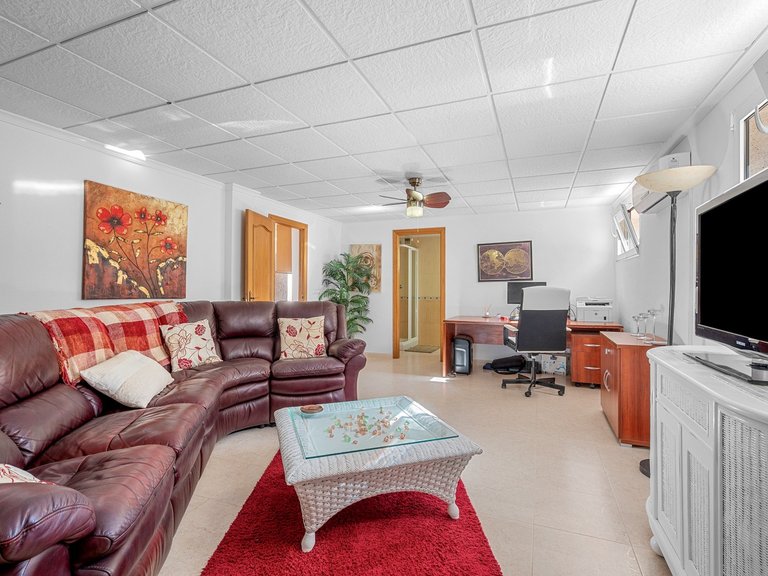 Villa for Sale in Inland Almoradi, Alicante 42