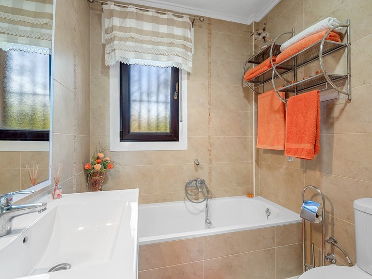 Villa for Sale in Inland Almoradi, Alicante 33