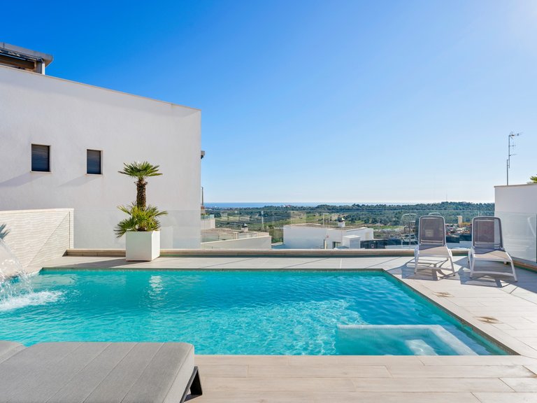 Villa for Sale in Inland San Miguel De Salinas, Alicante 4