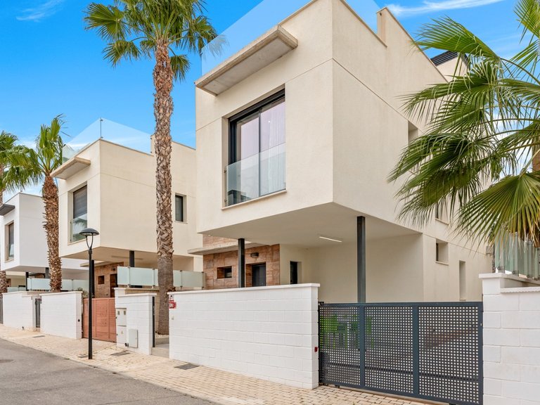 Villa for Sale in Costa Blanca Orihuela Costa, Alicante 30