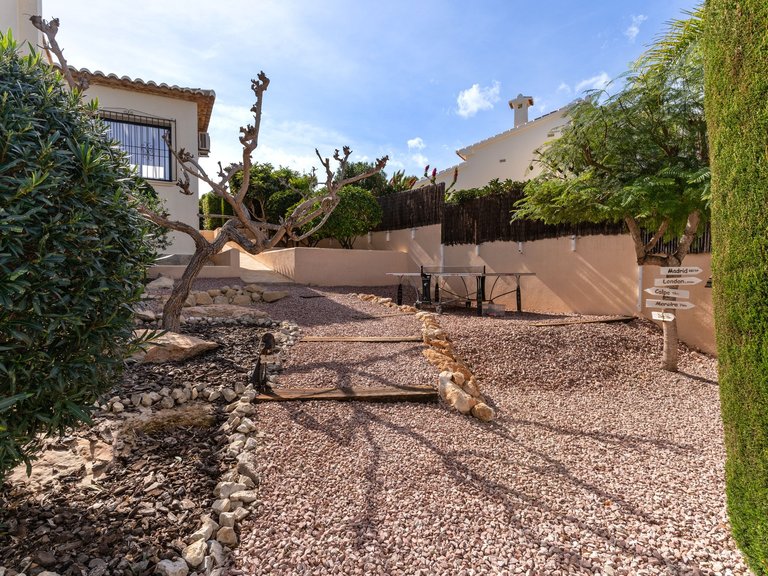 Villa for Sale in Cap Blanc, Moraira, Alicante 30