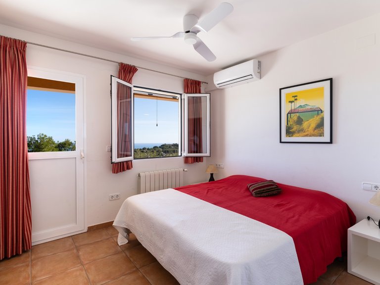 Villa for Sale in Benimeit, Moraira, Alicante 13
