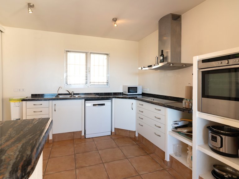 Villa for Sale in Benimeit, Moraira, Alicante 8