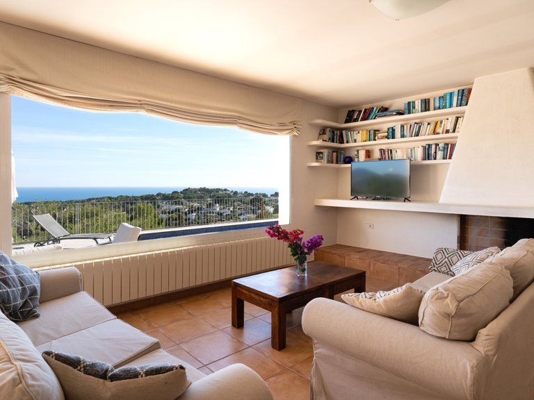 Villa for Sale in Benimeit, Moraira, Alicante 6