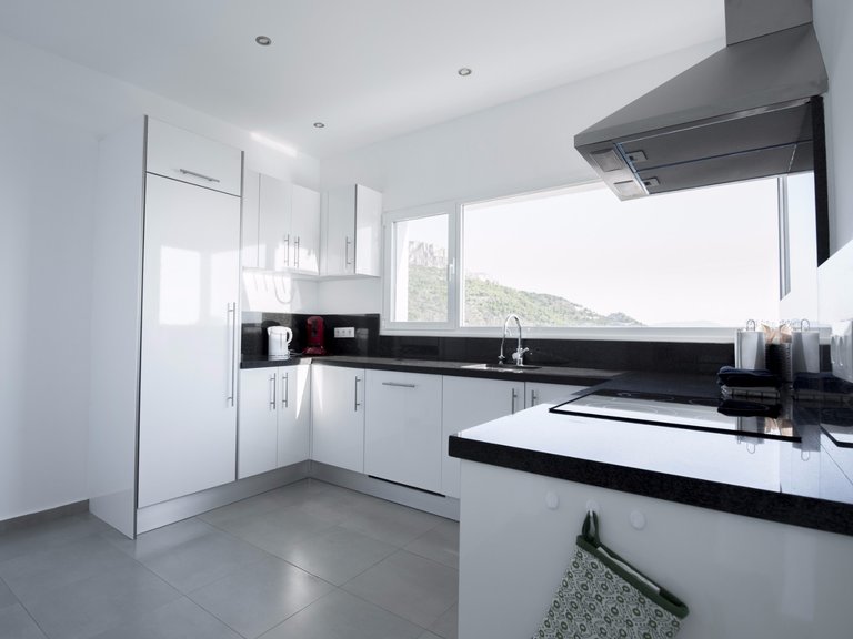 Villa for Sale in Maryvilla, Calpe, Alicante 8