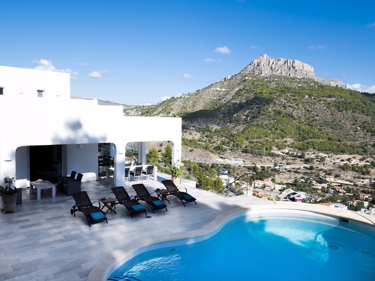 Villa for Sale in Maryvilla, Calpe, Alicante 29