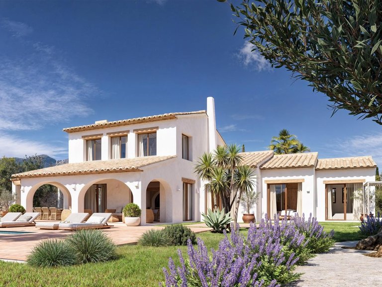 Villa for Sale in Benimarco, Benissa, Alicante 9