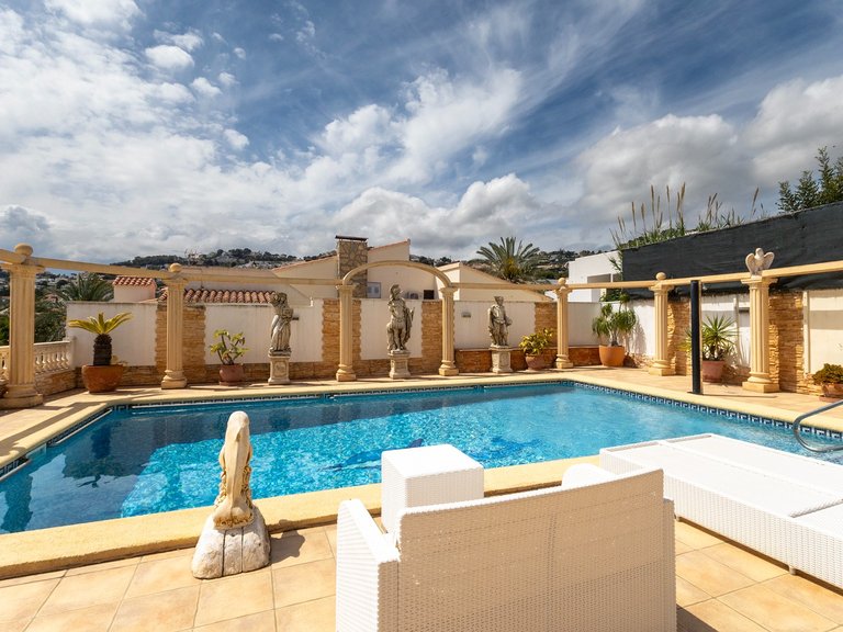 Villa for Sale in Pinar de l'Advocat, Moraira, Alicante 5