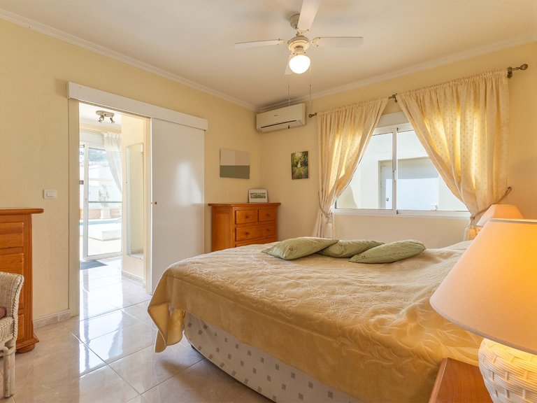 Villa for Sale in Pinar de l'Advocat, Moraira, Alicante 21