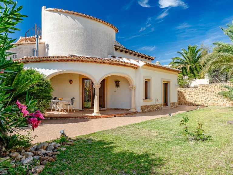 Villa for Sale in La Arnella, Moraira, Alicante 30