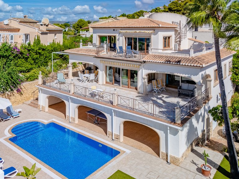 Villa for Sale in La Arnella, Moraira, Alicante 10