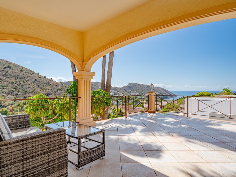 Villa for Sale in La Arnella, Moraira, Alicante 4