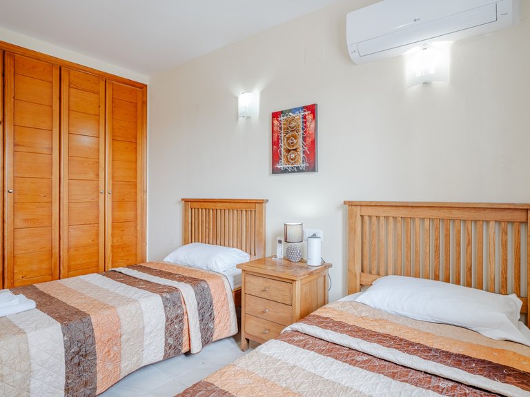 Villa for Sale in El Tesoro, Moraira, Alicante 11