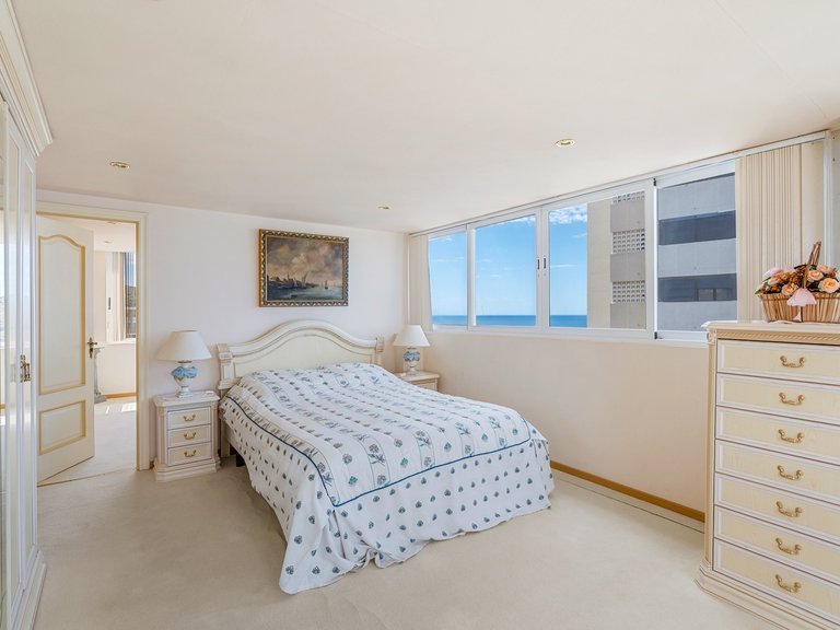 Apartment for Sale in Benidorm, Alicante 38