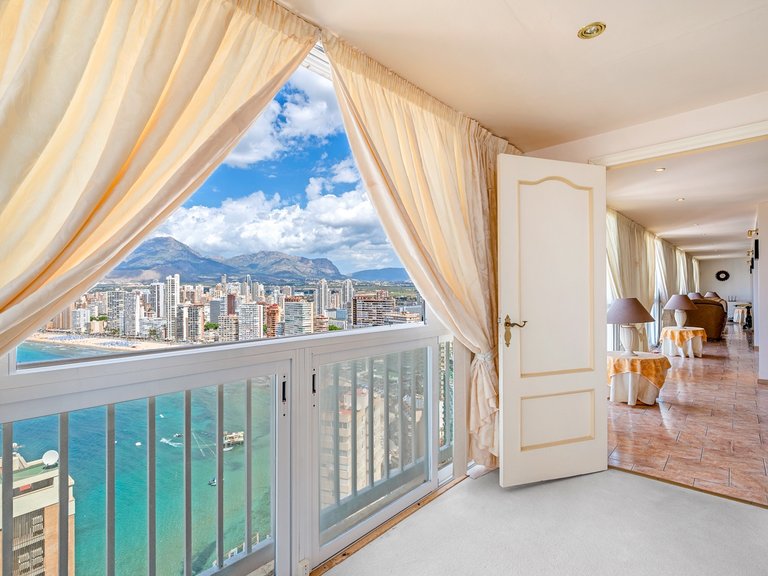Apartment for Sale in Benidorm, Alicante 35