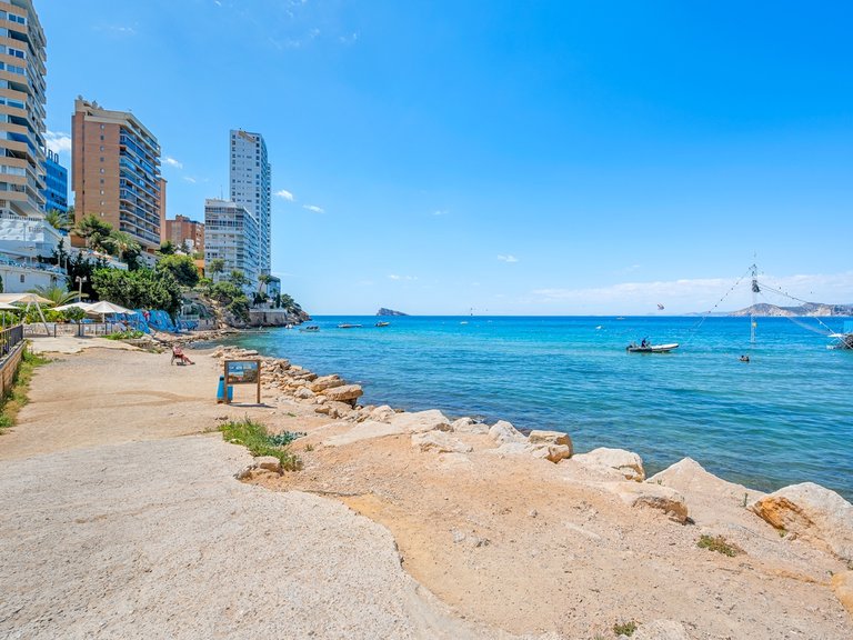 Apartment for Sale in Benidorm, Alicante 13