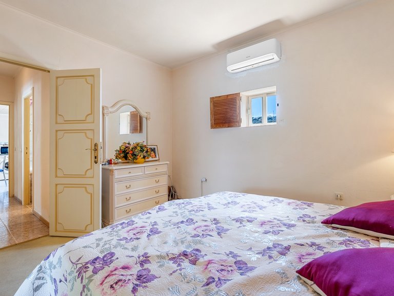 Apartment for Sale in Benidorm, Alicante 30