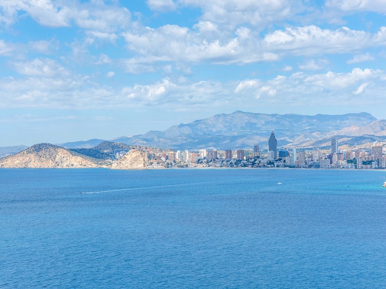 Apartment for Sale in Benidorm, Alicante 42